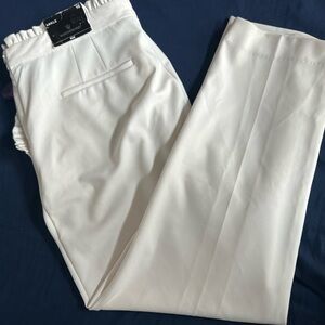Worthington White Ankle Cropped Pants